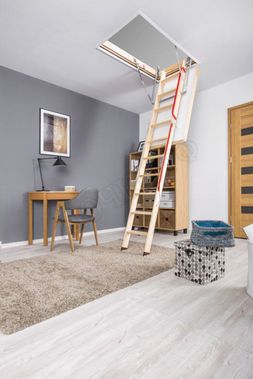 Чердачная лестница Fakro LWL Extra Чердачная лестница Fakro LWL Extra