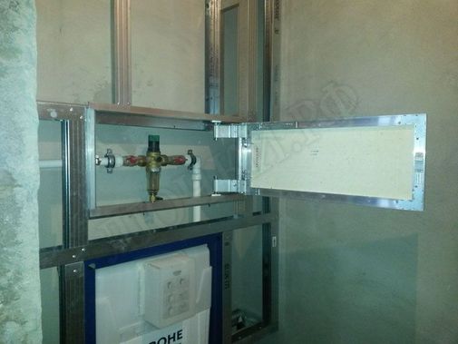 Люк под плитку Нажимной Секрет-Лайт 200*300 Люк под плитку Нажимной Секрет-Лайт 200*300