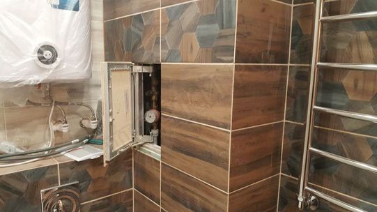 Люк под плитку Нажимной Секрет-Лайт 200*300 Люк под плитку Нажимной Секрет-Лайт 200*300