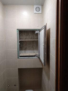 Люк под плитку Нажимной Секрет-Лайт 200*300 Люк под плитку Нажимной Секрет-Лайт 200*300