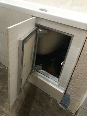 Люк под плитку Нажимной Секрет-Лайт 200*300 Люк под плитку Нажимной Секрет-Лайт 200*300