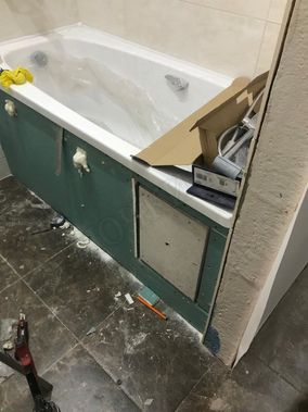 Люк под плитку Нажимной Секрет-Лайт 200*300 Люк под плитку Нажимной Секрет-Лайт 200*300