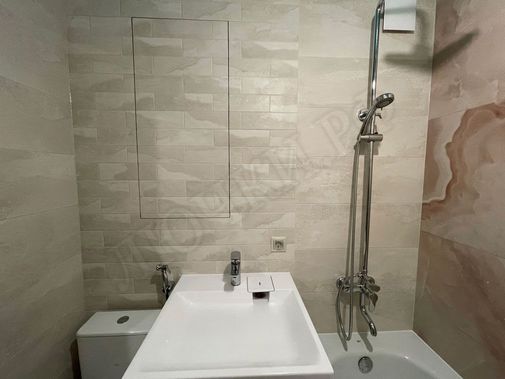 Люк под плитку Секрет 3.0 470*500 Люк под плитку Секрет 3.0 470*500